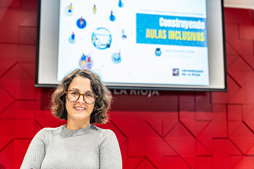 Tania Pasarín-Lavín (@ser_maestra). Doctora en Educación y Psicología, profesora universitaria e investigadora en la Universidad de Oviedo