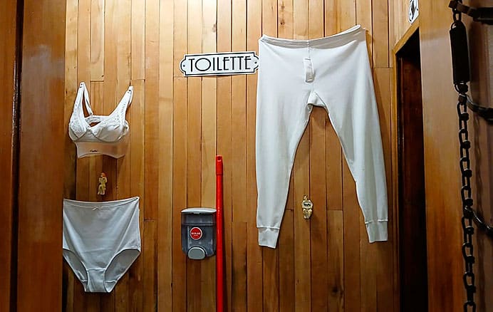 Pues mi güela decía toilette 4 Aseos del restaurante Ramos Generales El Almacén (Ushuaia)