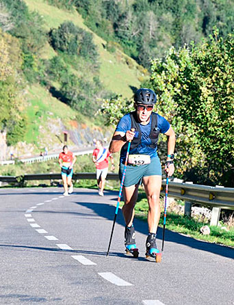 El Angliru tiene nuevo rey, pero la leyenda sigue siendo “Capi” 4 Participante de la Subida al Angliru en la modalidad de rollerski.