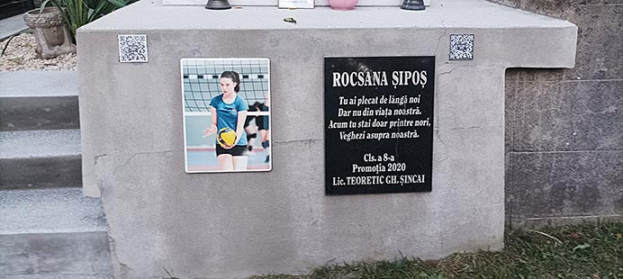 La casa donde no se come ni se bebe 4 Tumba de una joven jugadora de balonvolea.